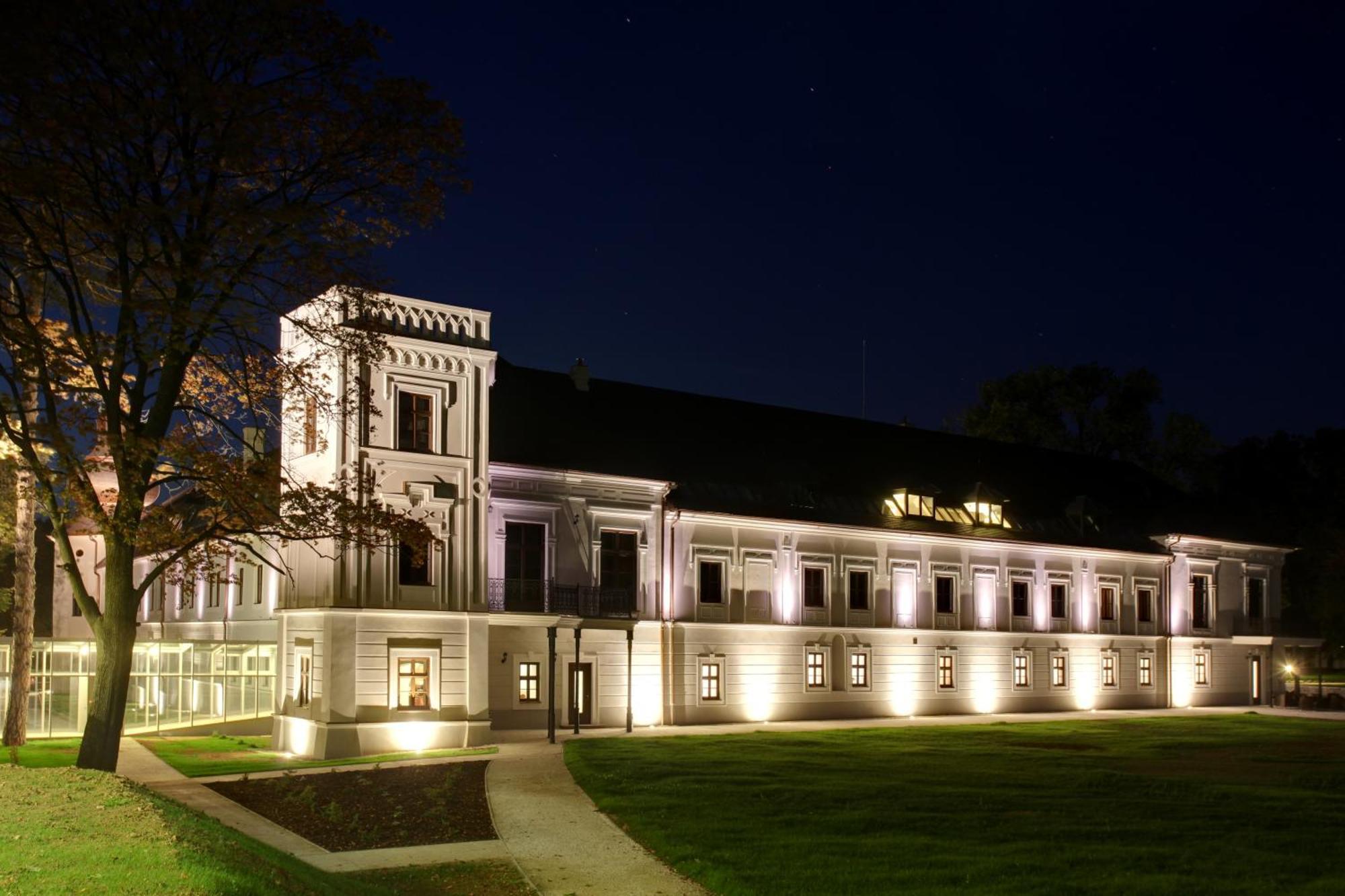Chateau Appony ภายนอก รูปภาพ