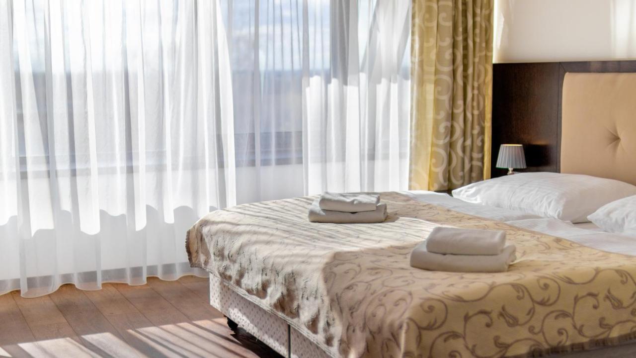 Chateau Appony ภายนอก รูปภาพ